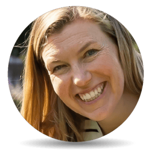 Circular portrait of Amanda Mason